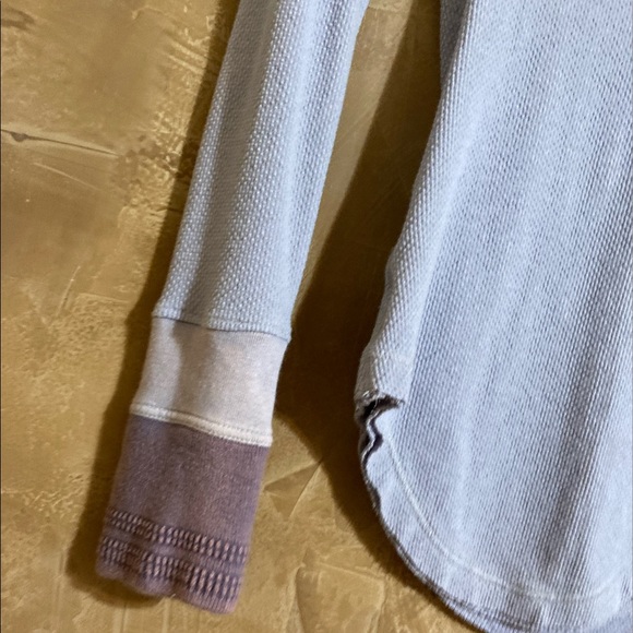 FP top - Picture 3 of 5